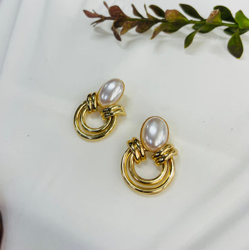 Gold Pearl Earrings