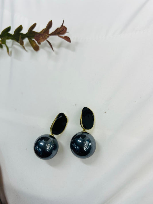 Dark Green Pearl Earrings