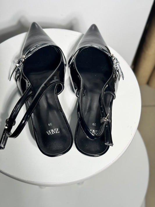 Heeled shoes zara