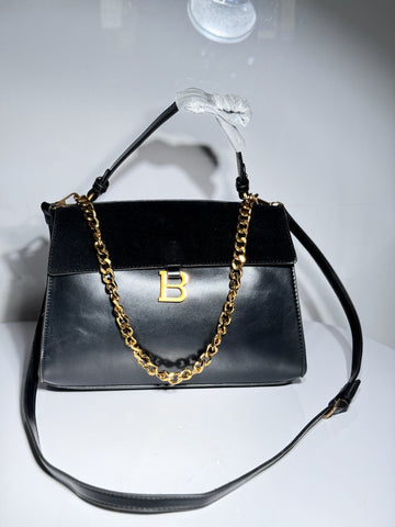 Black medium Bag With Chain