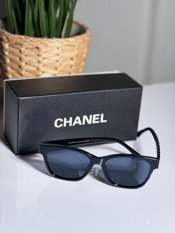 Black CHANEL Sunglasses with box